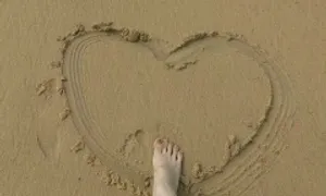 Hơn 50 phụ nữ phát hiện 'chung chồng' mới biết bị lừa