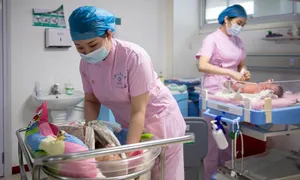 Điều gì khiến người Trung Quốc từ chối sinh con dù được trả tiền?