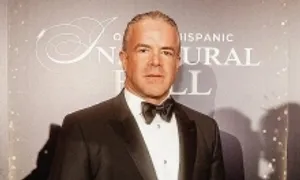 Chủ tịch Miss Universe vướng cáo buộc làm 'trùm buôn lậu'